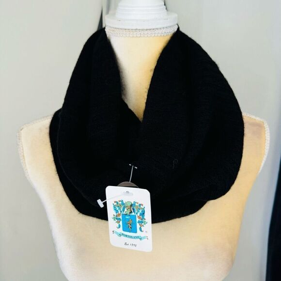 Portolano 100% Cashmere Infinite Neck‎ Warmer Scarf, Luxurious  Black, NWT - Picture 1 of 12
